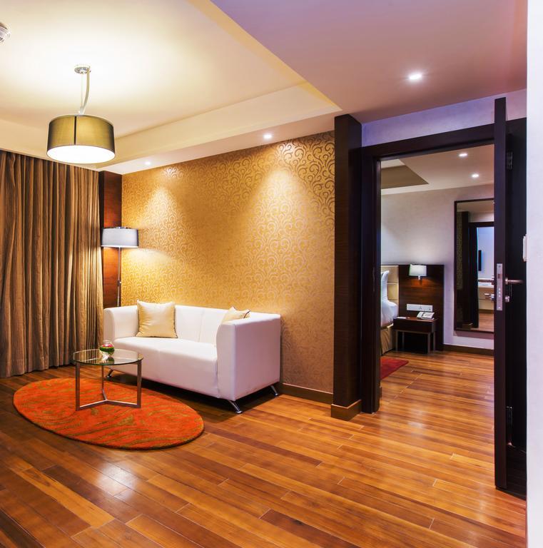 Howard Johnson By Wyndham, Hebbal, Bengaluru Exterior foto
