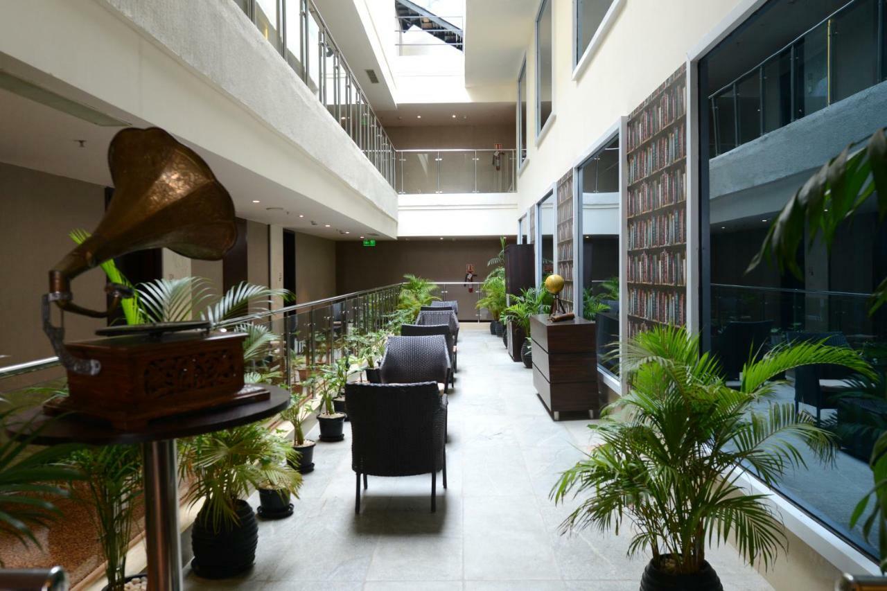 Howard Johnson By Wyndham, Hebbal, Bengaluru Exterior foto